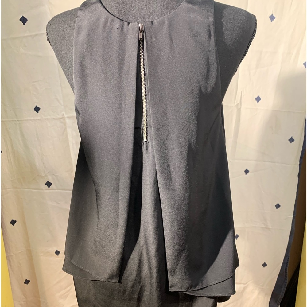 Madison by Madison Marcus Black Lightweight Faux Cape Tank Top Back Zip Size XS